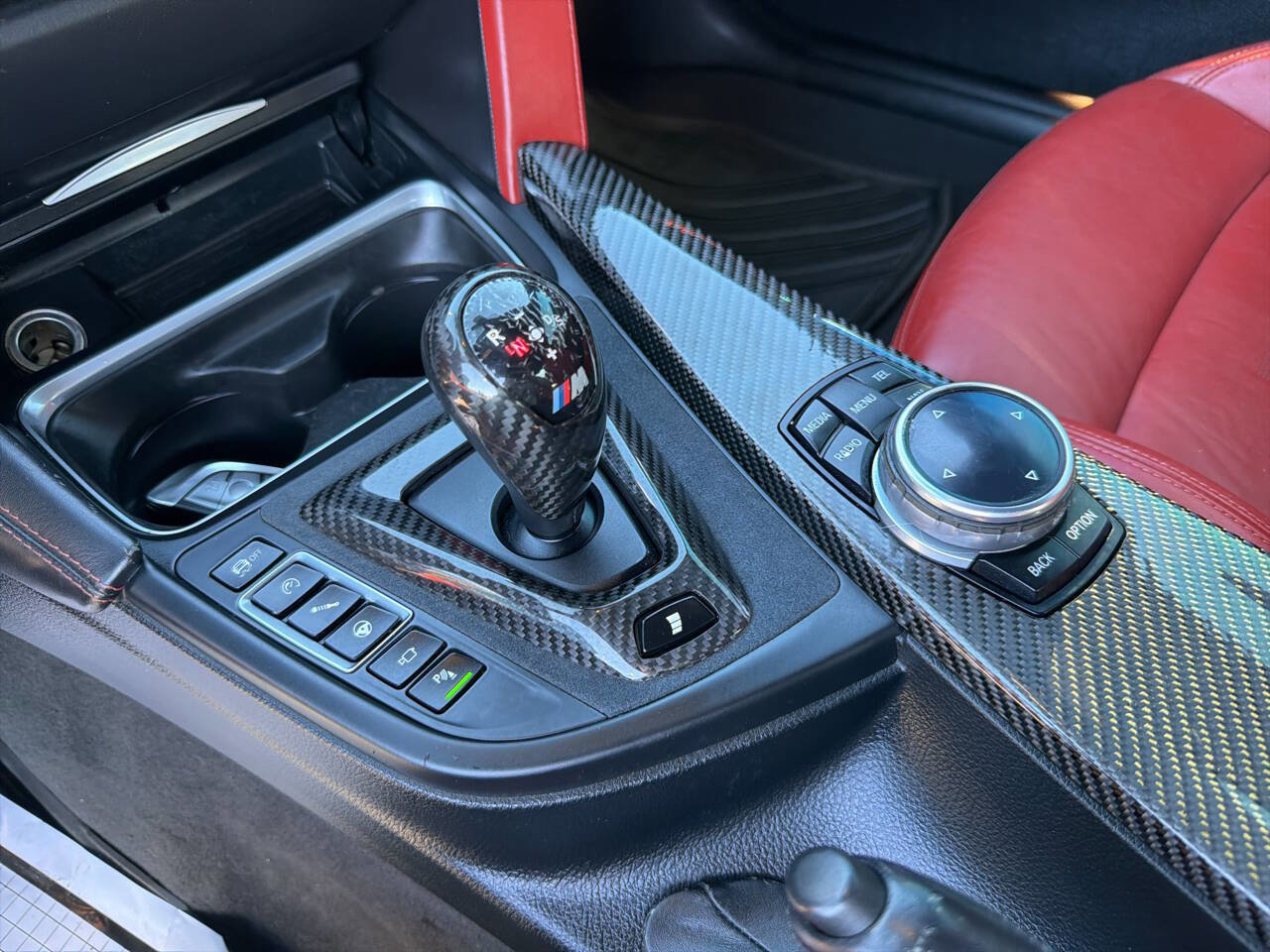 Used 2015 BMW M4 Coupe image 32