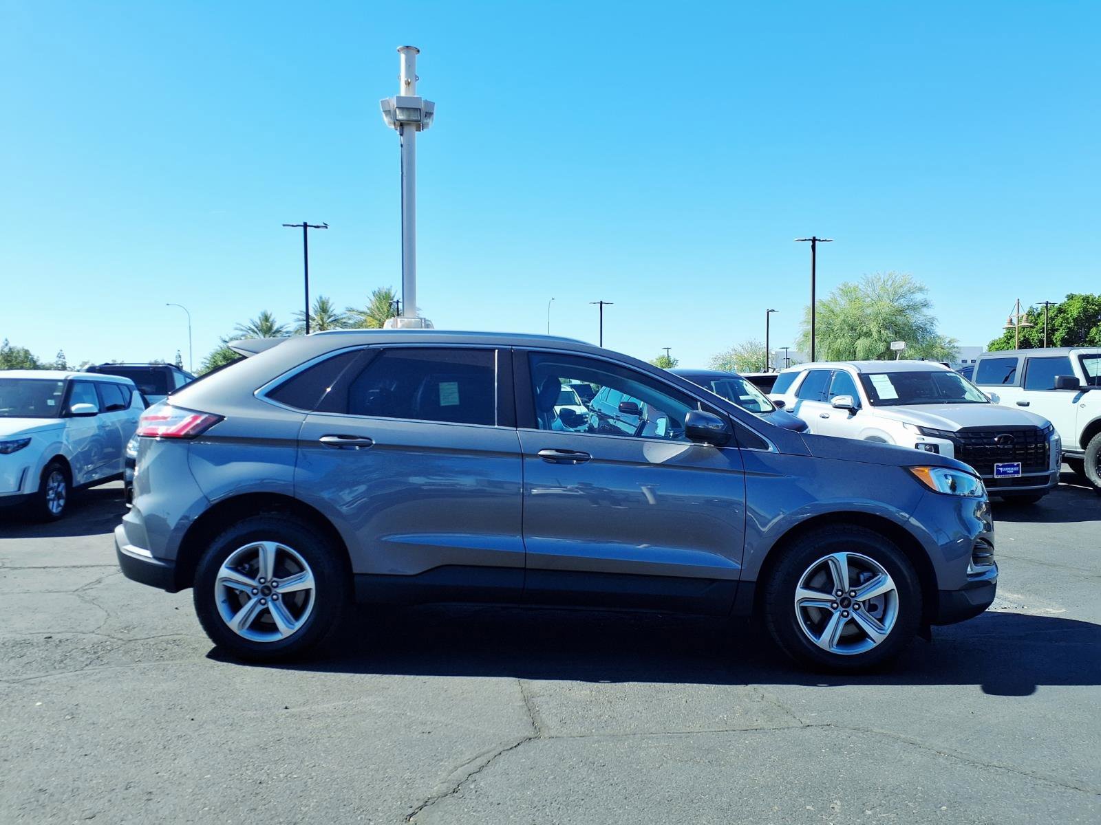 Certified 2023 Ford Edge SEL w/ Convenience Package image 7