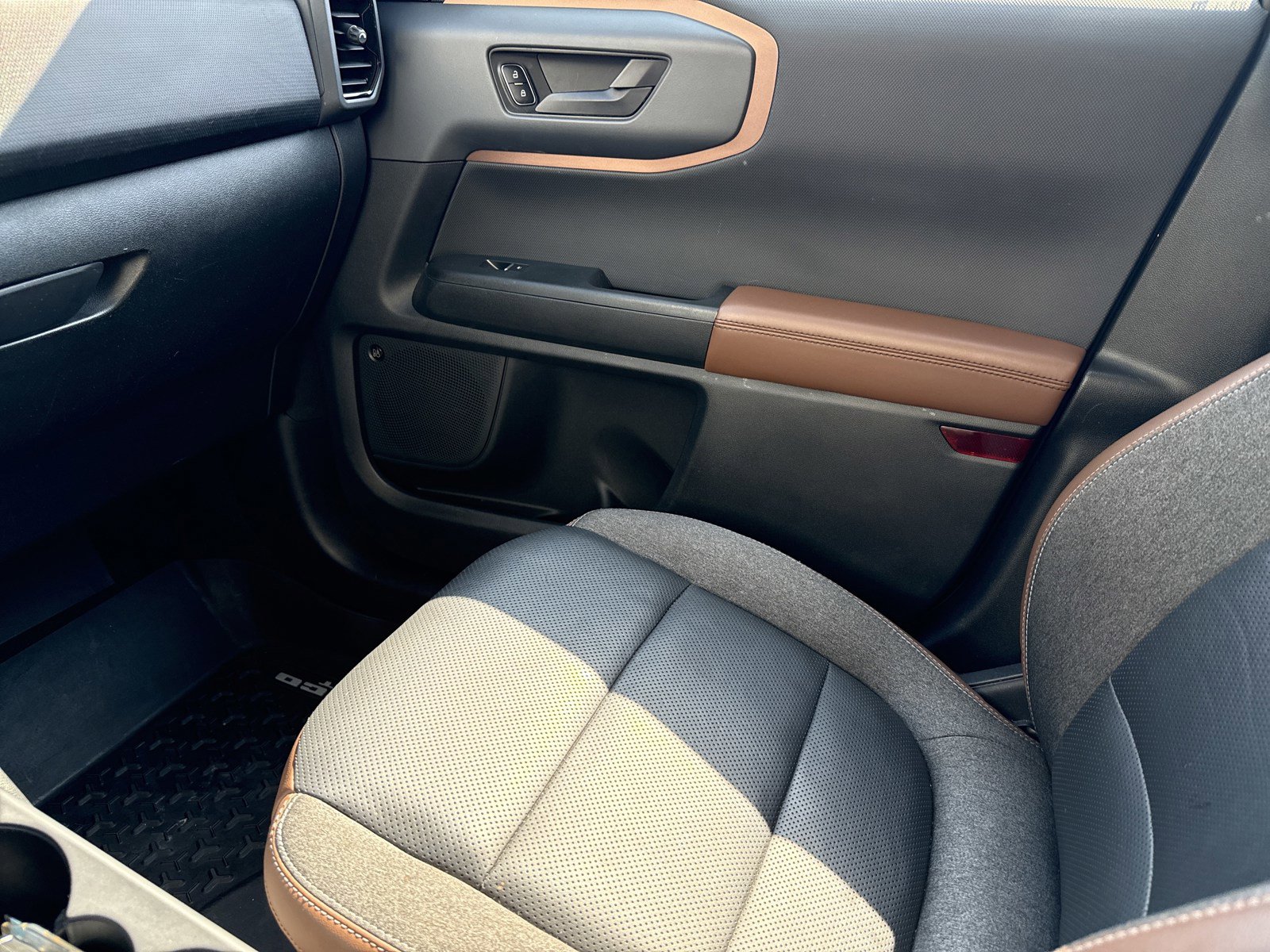 Used 2022 Ford Bronco Sport Outer Banks w/ Tech Package image 21