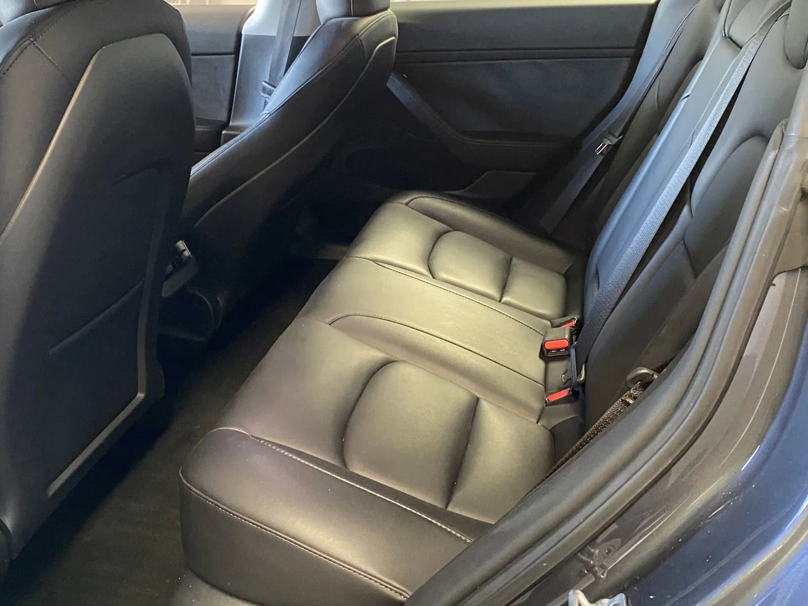 Used 2023 Tesla Model 3 Standard Range RWD image 9