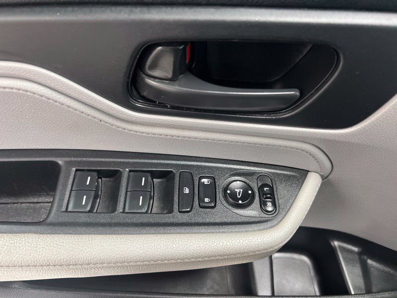 Used 2018 Honda Odyssey EX image 20