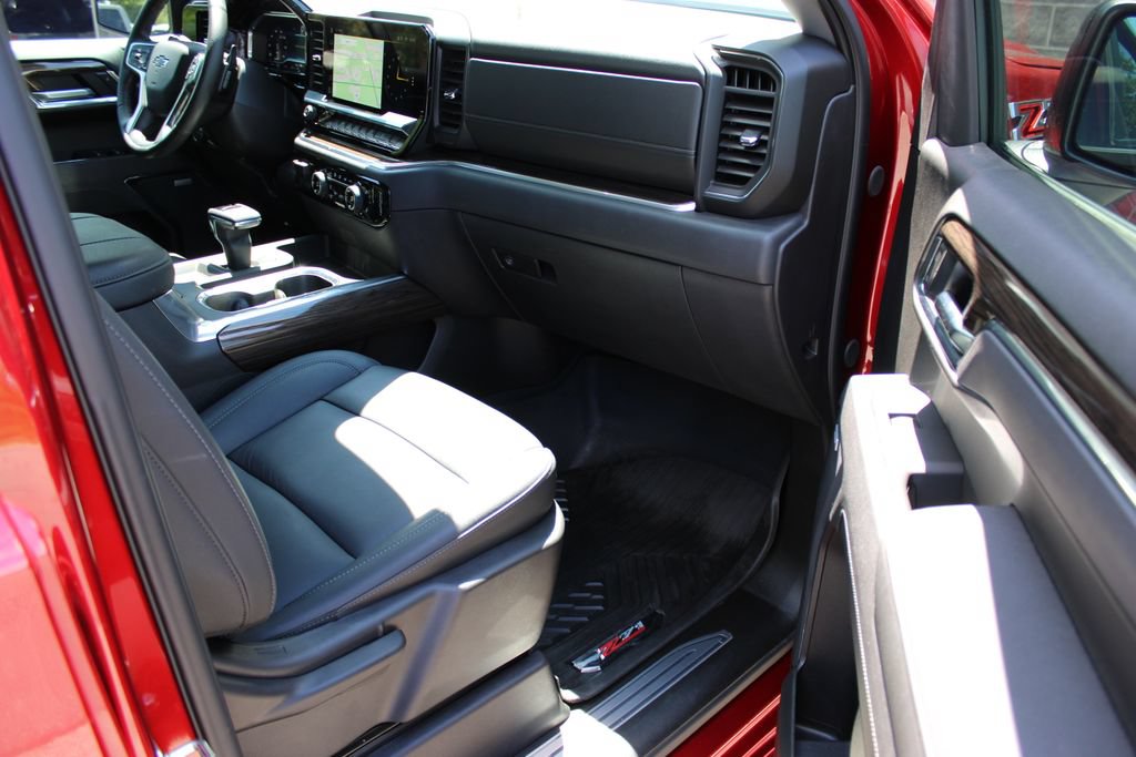 Certified 2025 Chevrolet Silverado 1500 LT Trail Boss w/ Convenience Package II AWD/4WD image 47