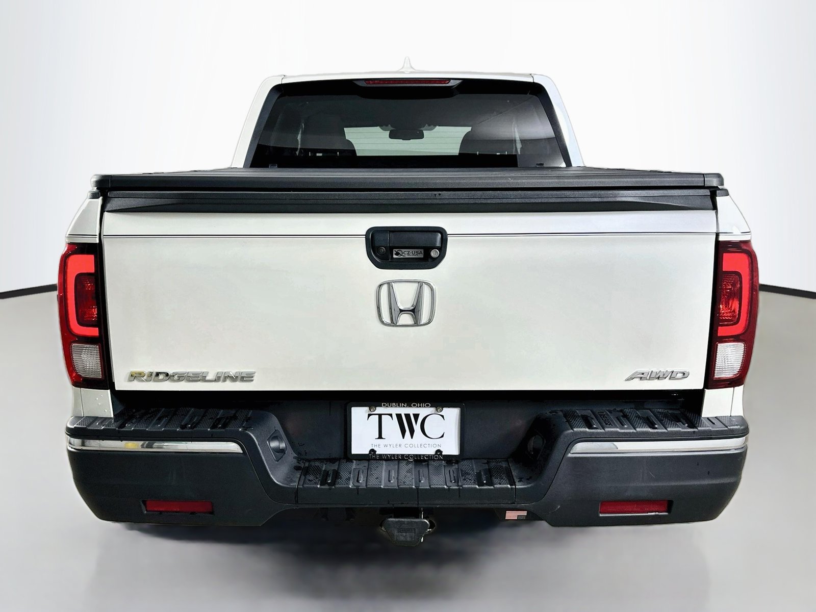 Used 2017 Honda Ridgeline RTL image 6