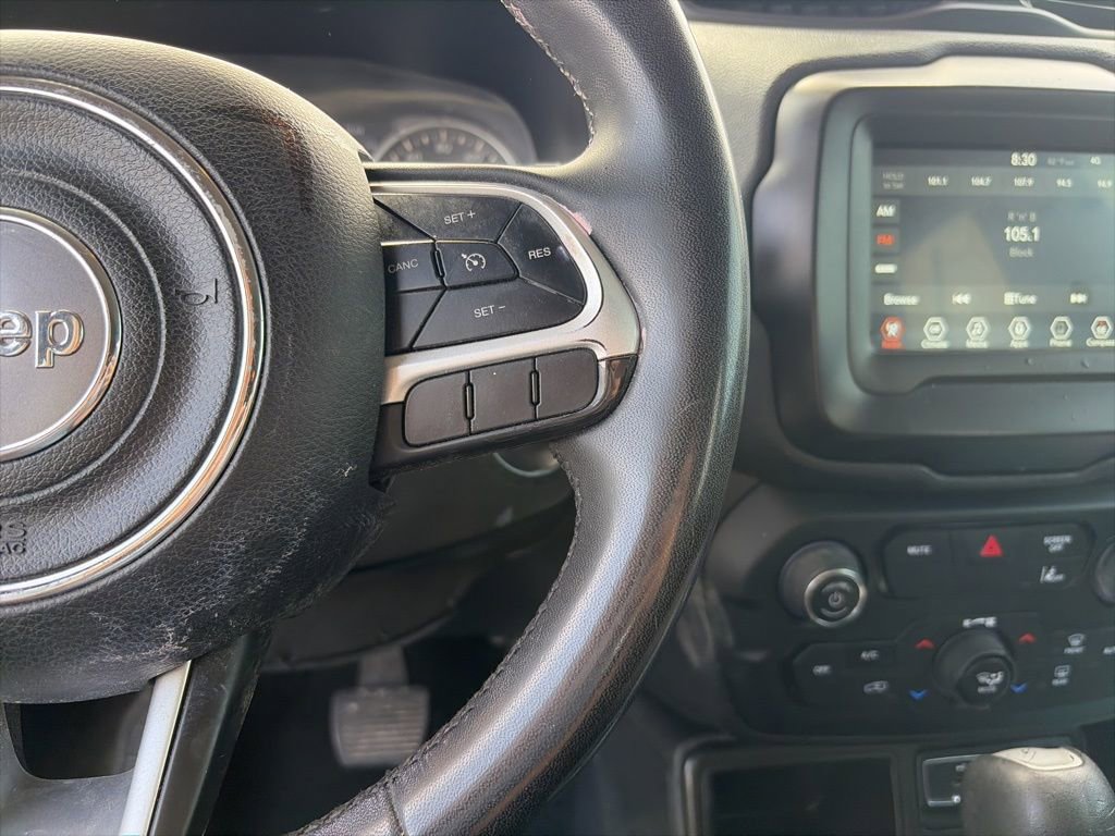 Used 2021 Jeep Renegade Latitude image 18