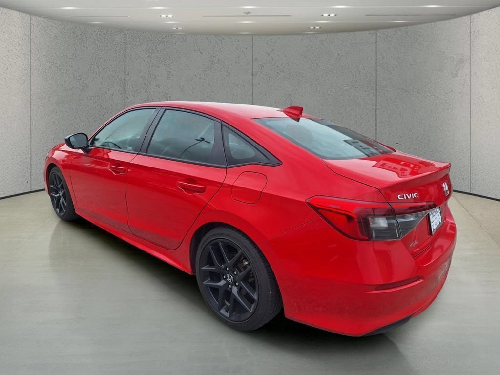 Used 2023 Honda Civic Sport image 3