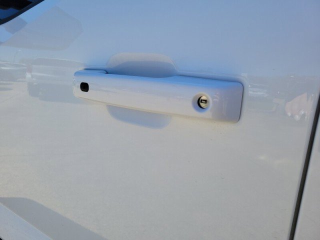 Used 2024 Ford F250 Lariat w/ Lariat Ultimate Package image 9