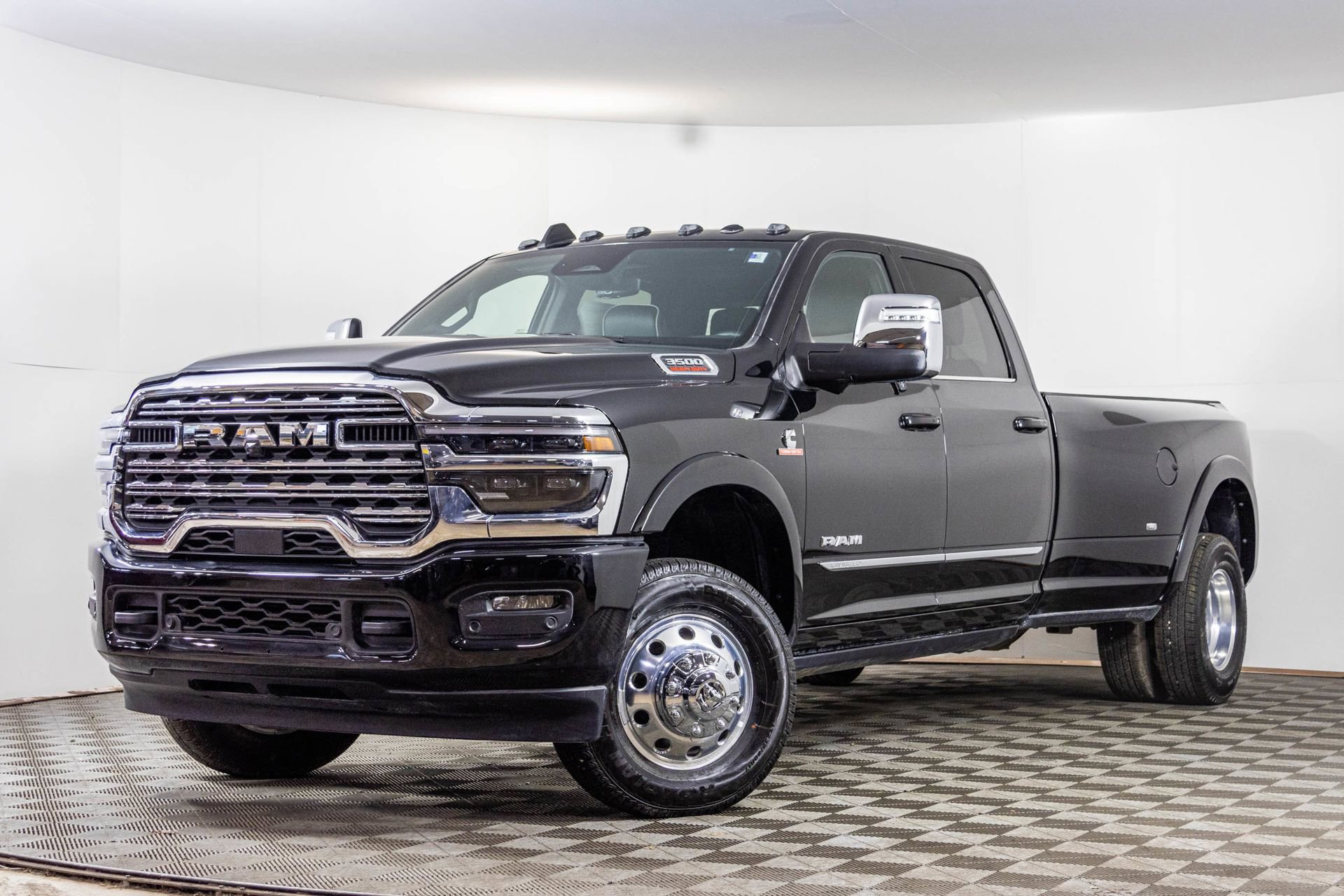 New 2026 RAM 3500 Limited image 2