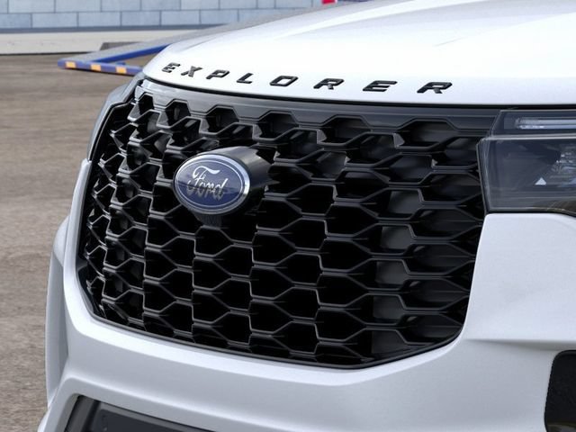 New 2026 Ford Explorer ST-Line w/ ST-Line Street Pack AWD/4WD image 20