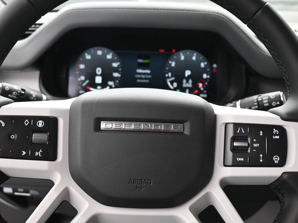 New 2026 Land Rover Defender 130 X-Dynamic SE AWD/4WD image 18