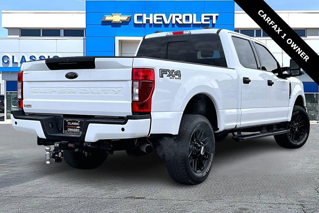 Used 2022 Ford F250 XLT w/ Black Appearance Package image 5