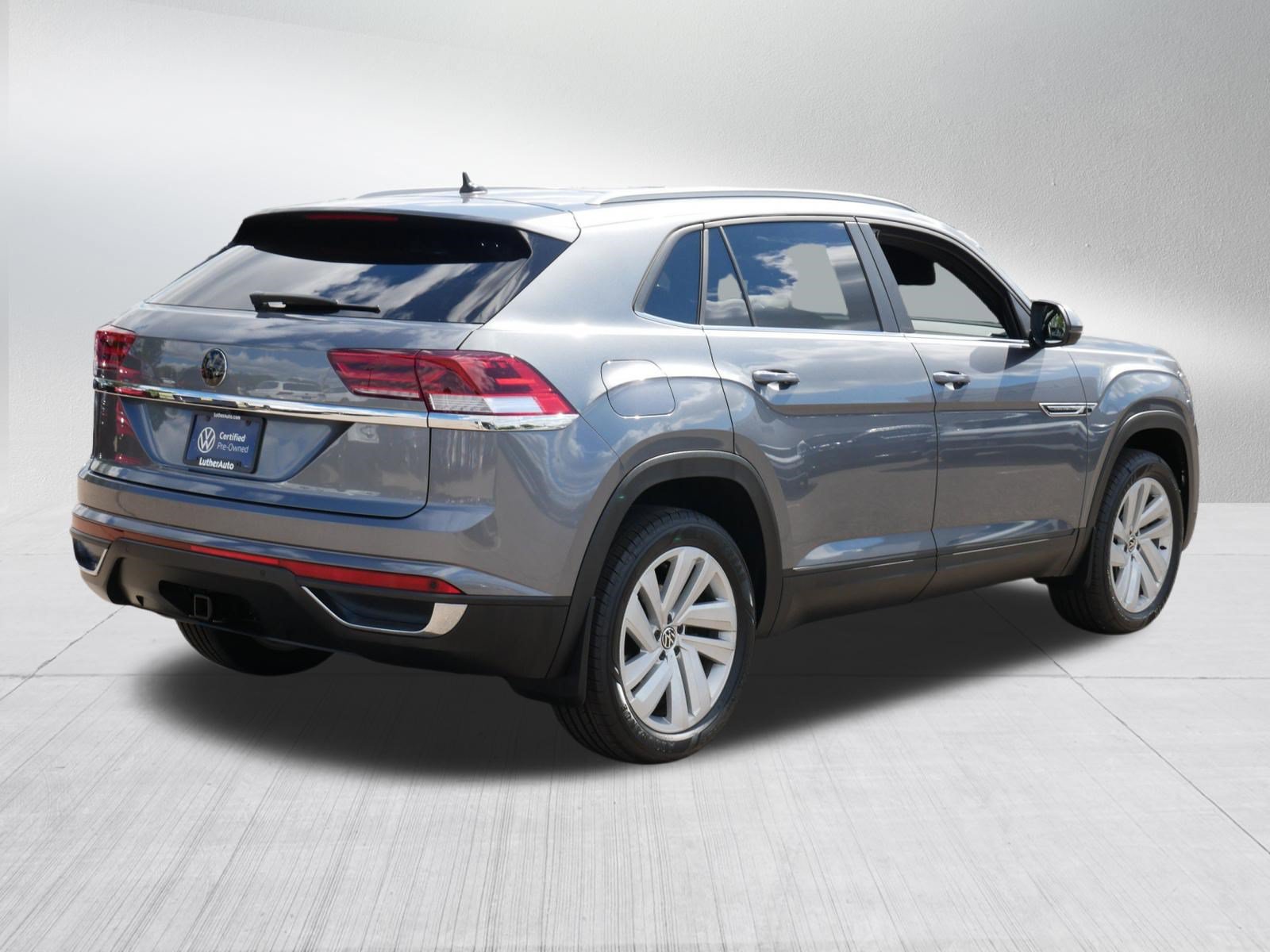 Used 2021 Volkswagen Atlas Cross Sport SE AWD/4WD image 7