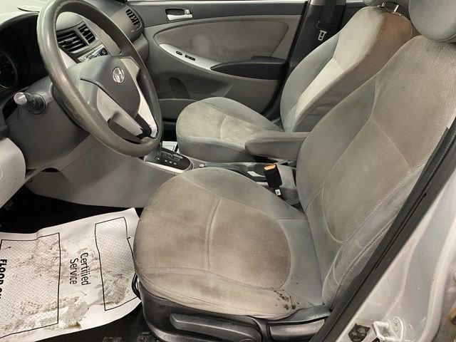 Used 2014 Hyundai Accent GLS image 17