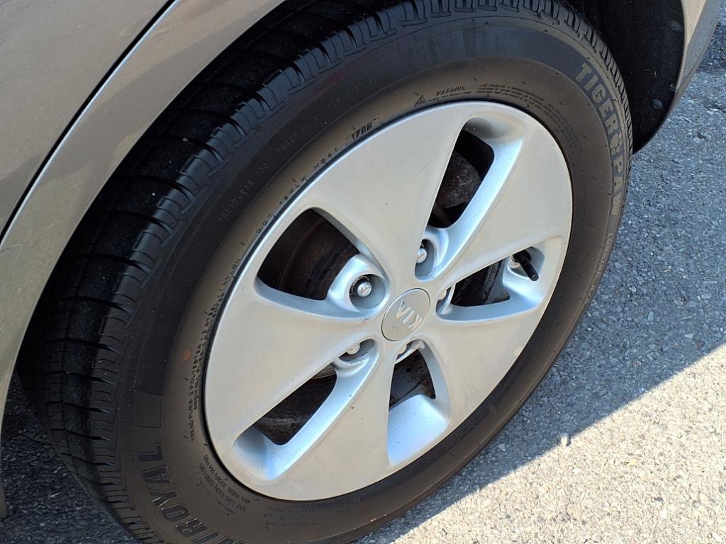 Used 2015 Kia Soul image 9