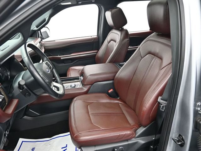 Used 2023 Ford Expedition Max Limited image 12