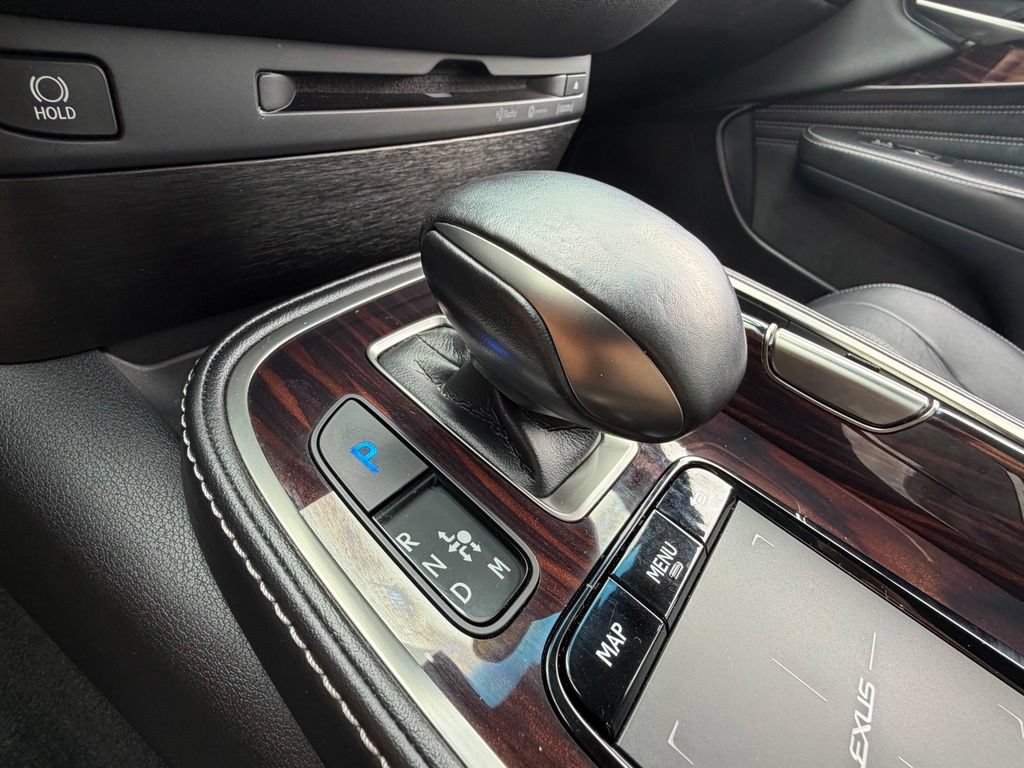 Used 2018 Lexus LS 500 AWD w/ Interior Upgrade Package image 29