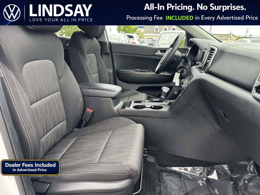 Used 2019 Kia Sportage LX FWD image 12
