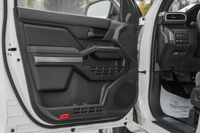 New 2025 Toyota Tacoma SR5 image 32