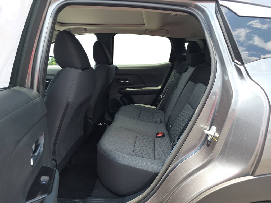 New 2026 Nissan Kicks SV w/ SV Premium Package FWD image 14