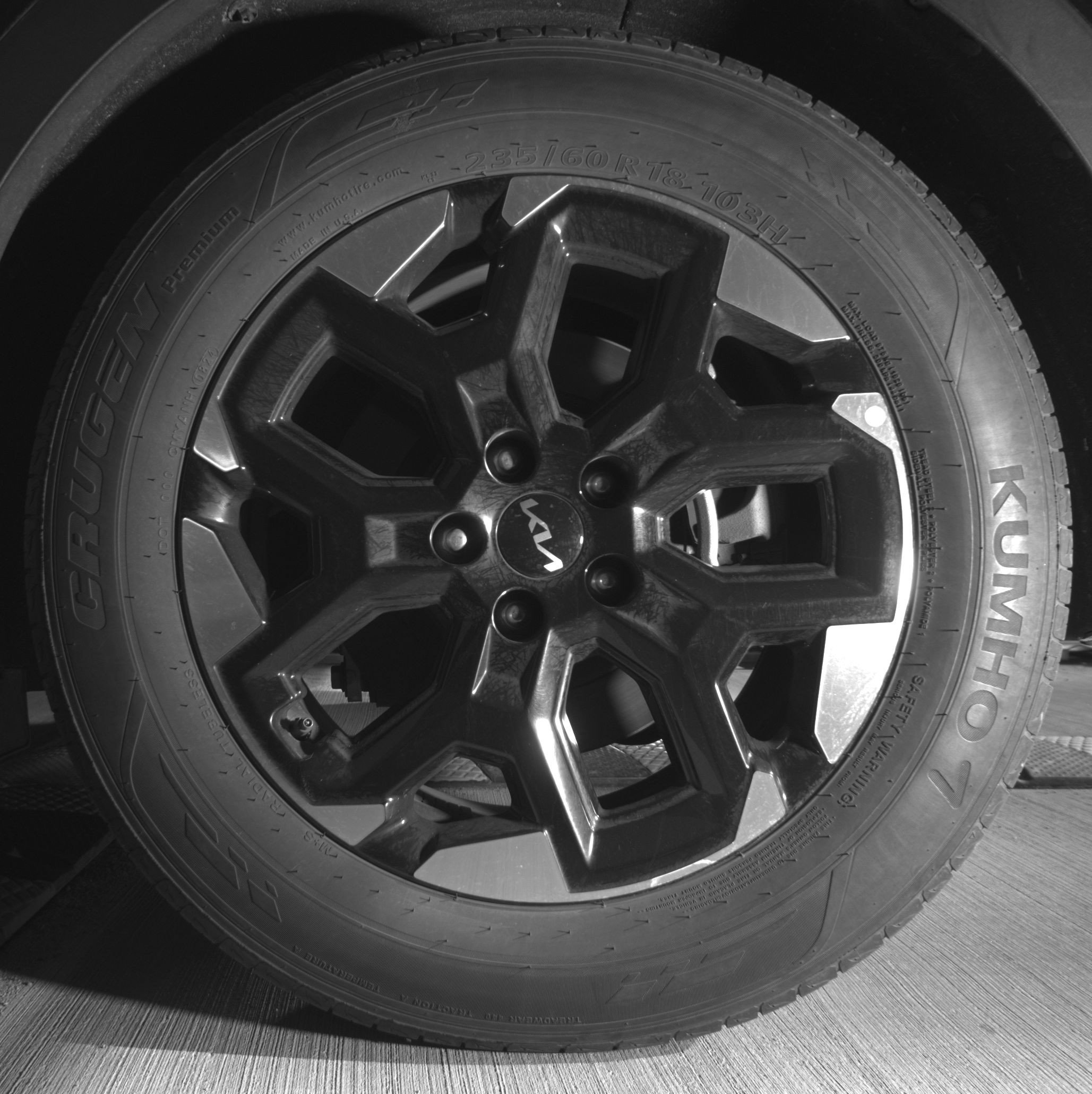 Used 2024 Kia Sorento S image 14