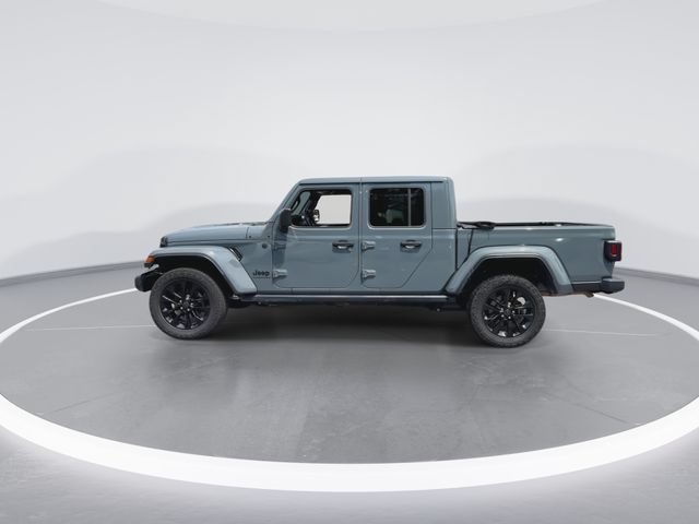 Used 2024 Jeep Gladiator Sport AWD/4WD image 5