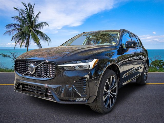 New 2025 Volvo XC60 B5 Plus w/ Climate Package image 7