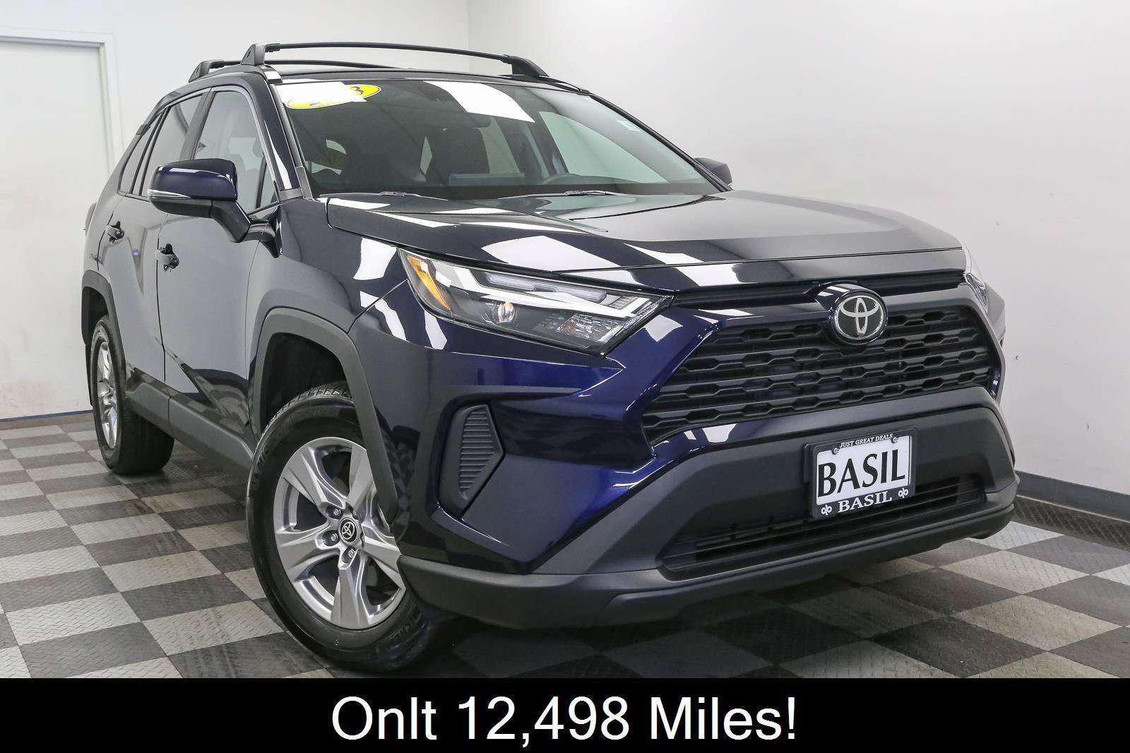 Used 2023 Toyota RAV4 XLE w/ Convenience Package AWD/4WD image 2