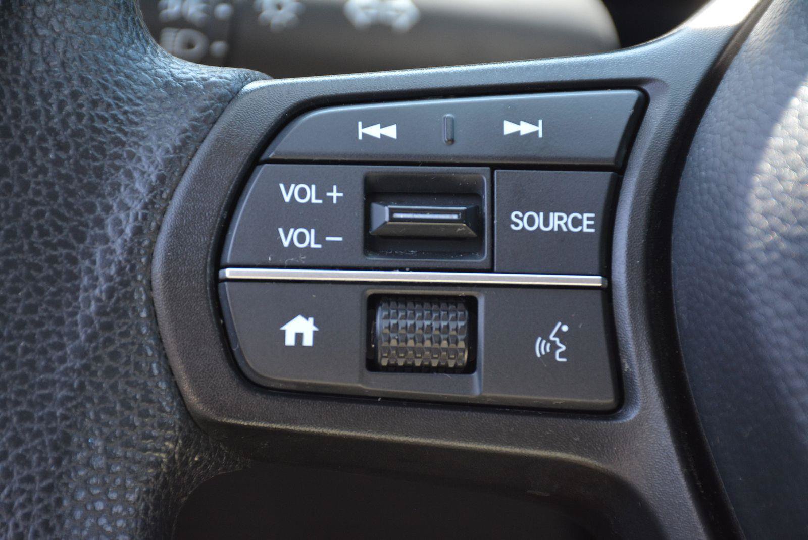 Used 2025 Honda CR-V LX image 26