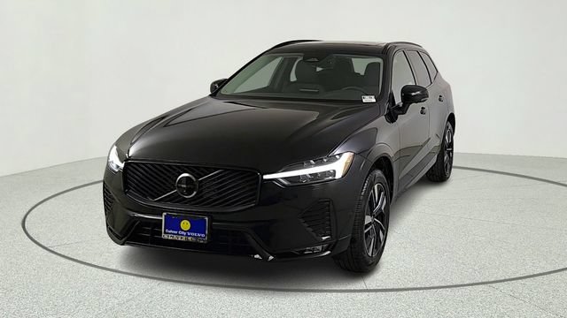 New 2026 Volvo XC60 B5 Plus w/ Climate Package AWD/4WD image 2