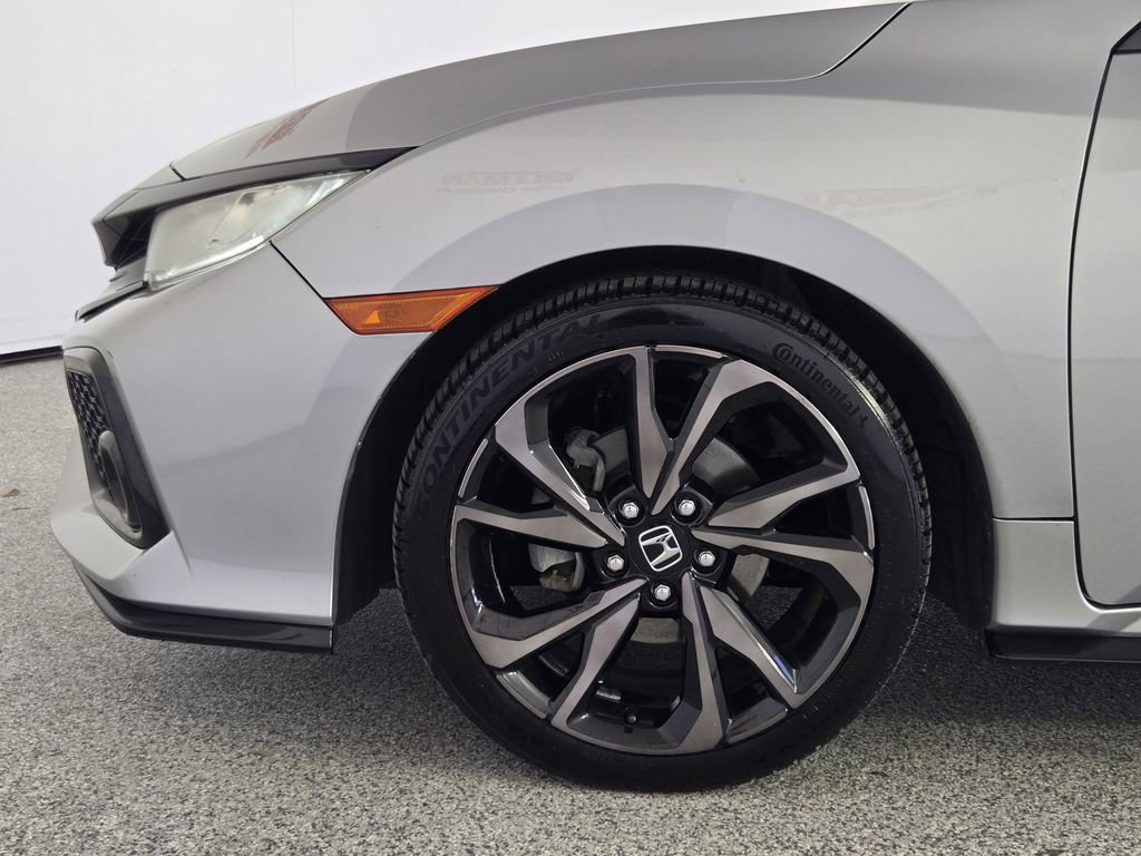 Used 2018 Honda Civic Sport image 8
