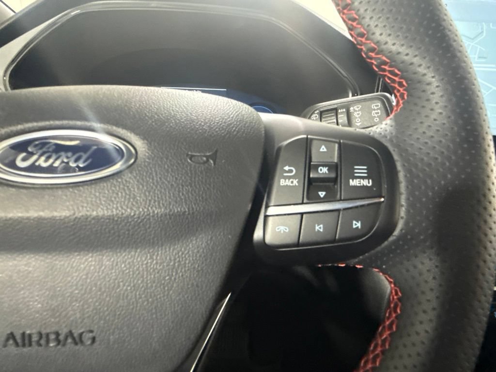 Used 2025 Ford Escape ST-Line Elite w/ Premium Technology Package AWD/4WD image 25