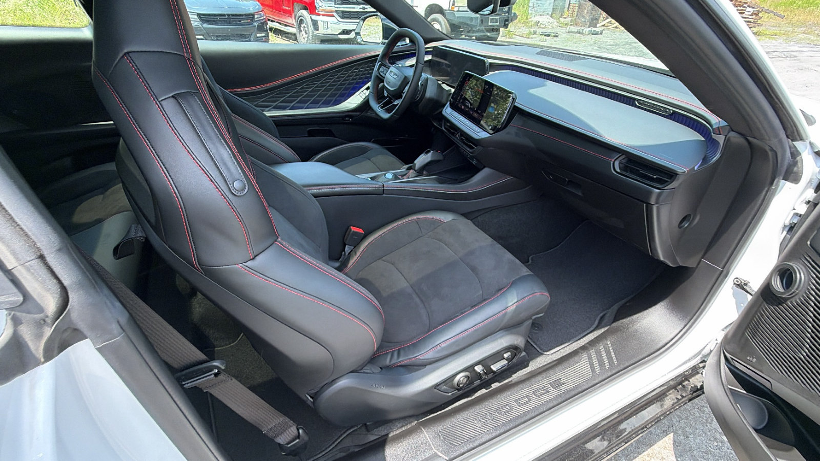 Used 2024 Dodge Charger Daytona Scat Pack w/ Plus Group AWD/4WD image 22
