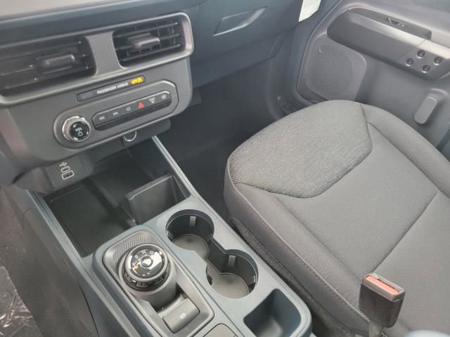 New 2025 Ford Maverick XL w/ Equipment Group 101A image 34