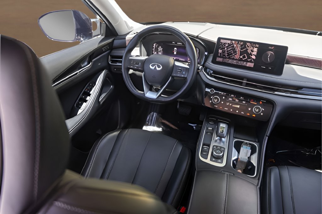 Used 2023 INFINITI QX60 Sensory w/ Vision Package AWD/4WD image 28
