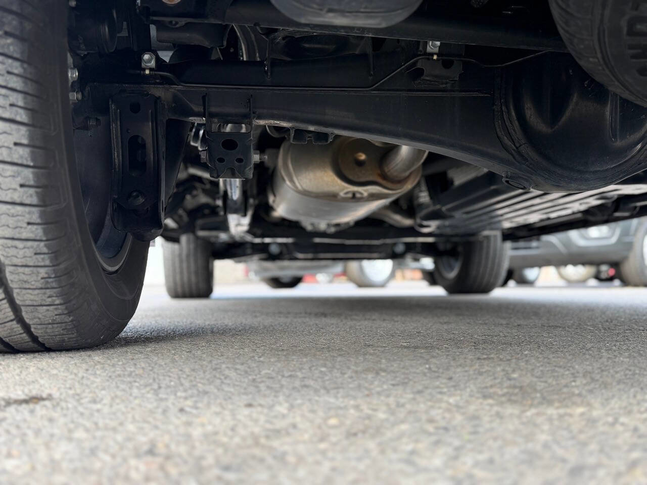 Used 2025 Lexus GX 550 w/ Accessory Package (31) image 58