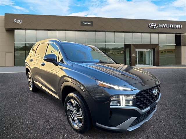 Used 2023 Hyundai Santa Fe SEL image 4