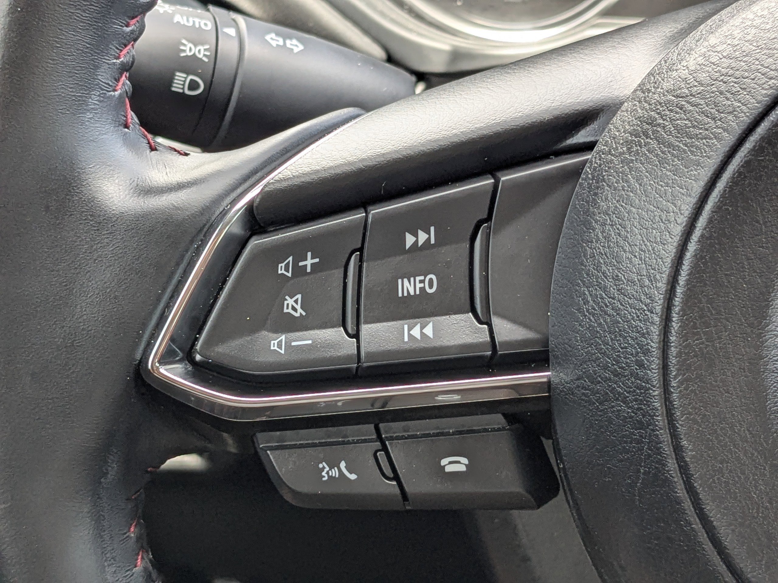 Used 2023 MAZDA CX-5 Carbon Edition image 24