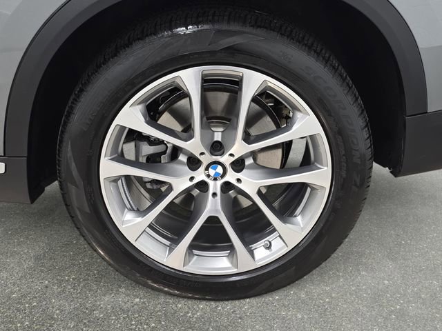 Certified 2026 BMW X5 xDrive40i w/ Premium Package image 30