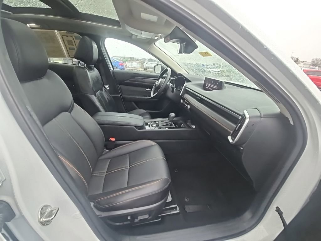 Used 2025 MAZDA CX-50 AWD 2.5 Hybrid w/ Premium Pkg image 32