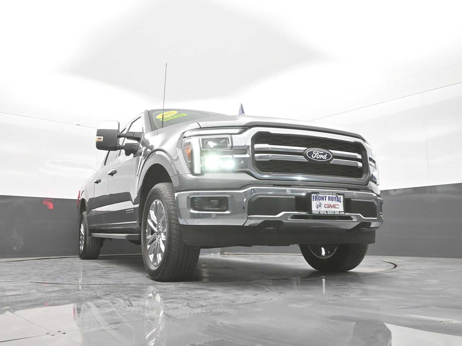 Used 2025 Ford F150 Lariat w/ Equipment Group 502A High AWD/4WD image 40