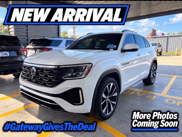 Used 2025 Volkswagen Atlas Cross Sport SEL Premium R-Line
