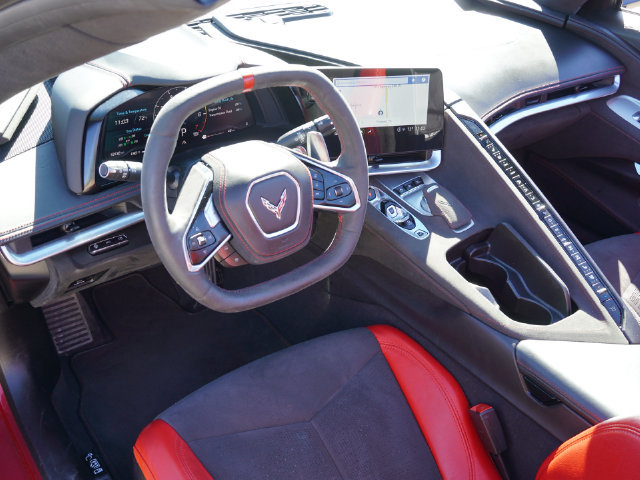Used 2021 Chevrolet Corvette Stingray Premium Conv w/ Z51 Performance Package RWD image 5