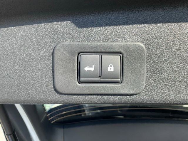 New 2026 Nissan Murano SV image 10