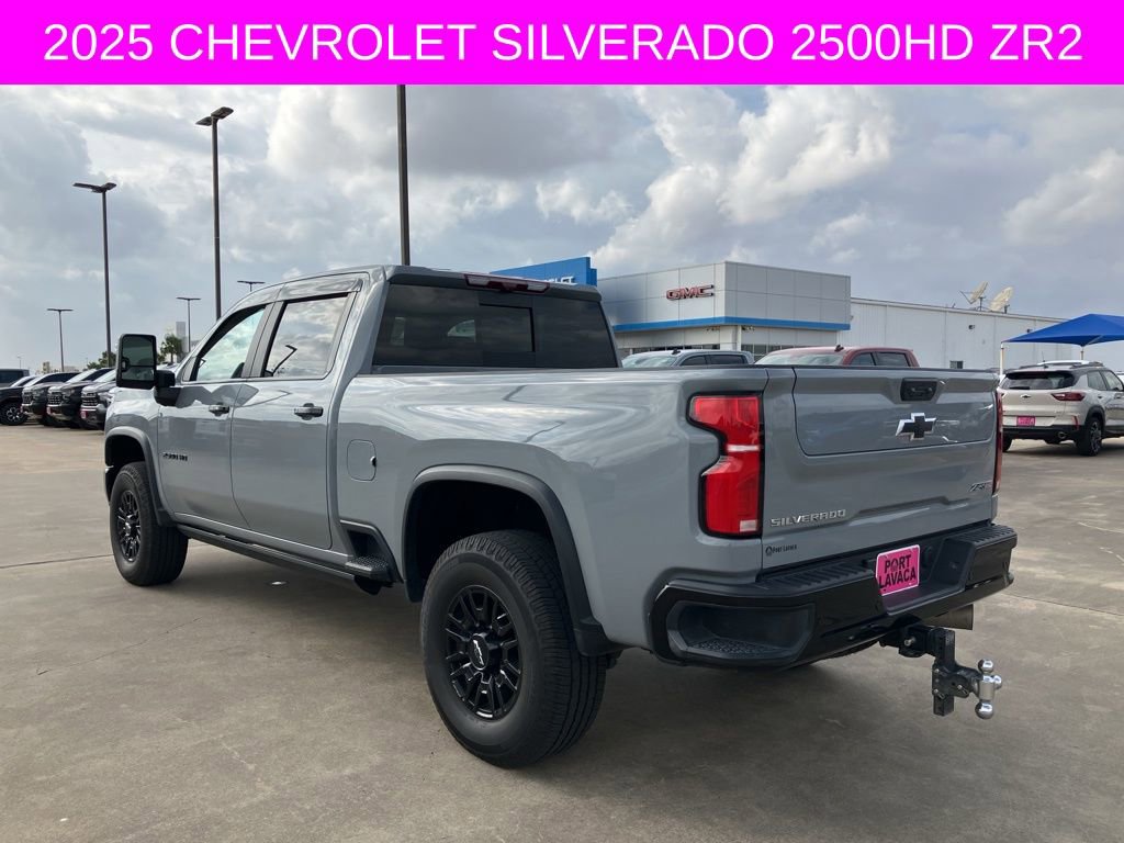 Used 2025 Chevrolet Silverado 2500 ZR2 w/ Technology Package image 5