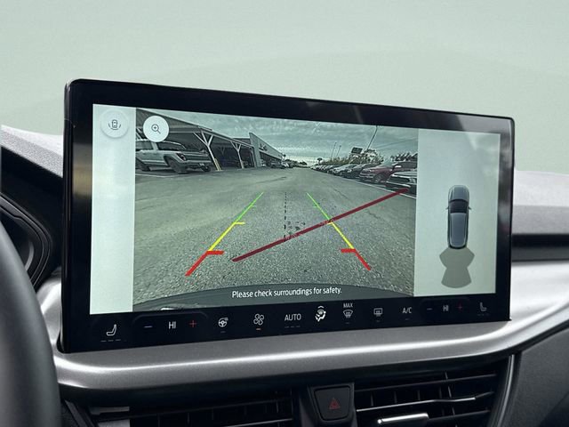 New 2026 Ford Escape SE w/ Class II Trailer Tow Package image 36