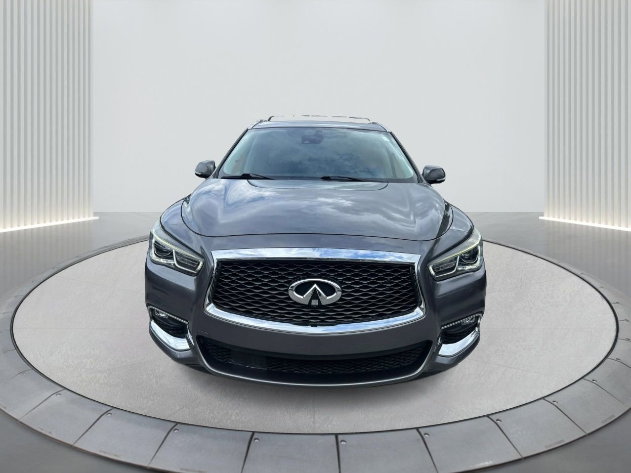 Used 2020 INFINITI QX60 Luxe w/ Essential Package image 2