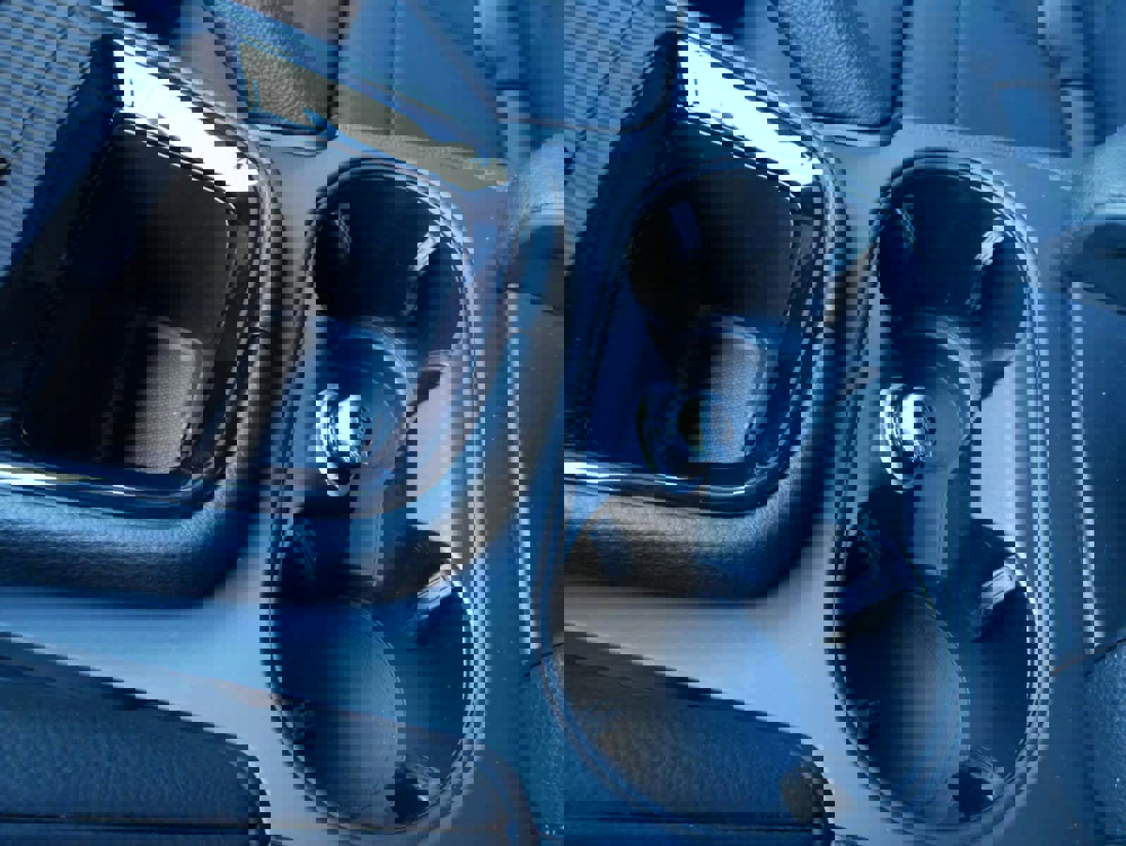 New 2025 Porsche Cayenne image 17