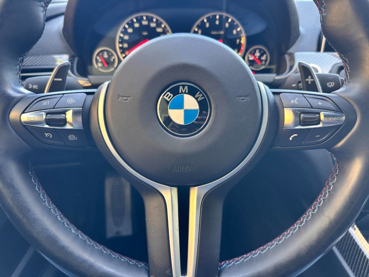 Used 2016 BMW M6 Coupe image 15