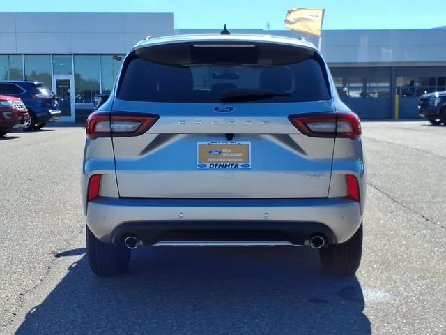Certified 2024 Ford Escape ST-Line AWD/4WD image 5
