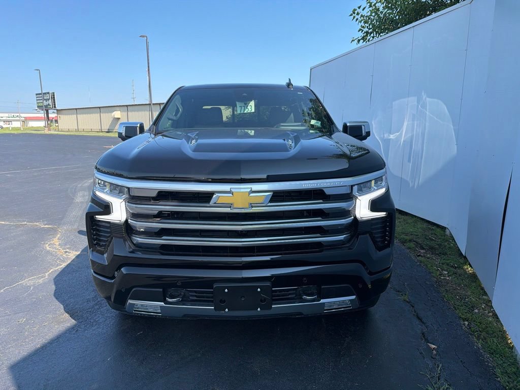 New 2026 Chevrolet Silverado 1500 High Country AWD/4WD image 15