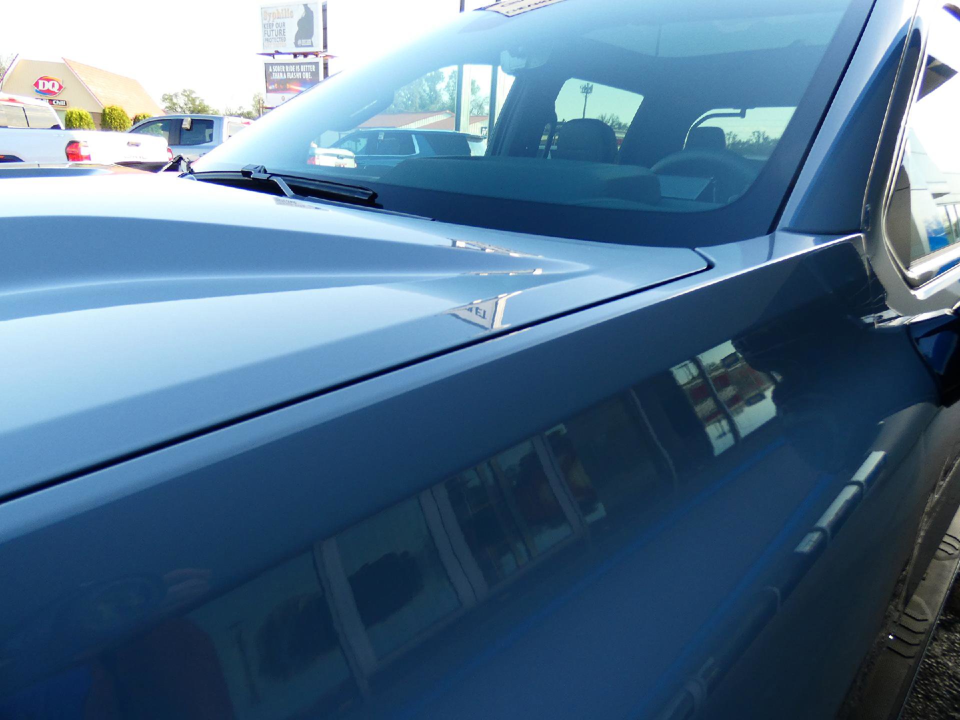 New 2025 GMC Sierra EV Denali image 7